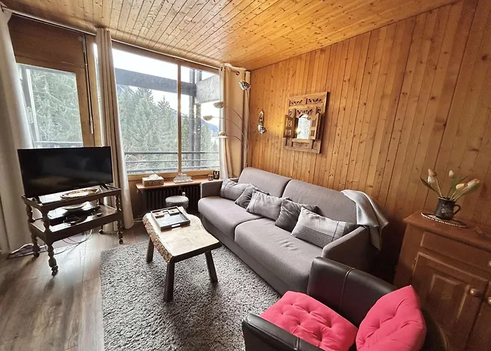 2 Pièces + Coin Nuit, 4-6 Couchages Avec Balcon Et Parking à - Fr-1-597-191 Appartement