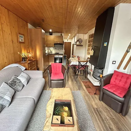 2 Pieces + Coin Nuit, 4-6 Couchages Avec Balcon Et Parking A - Fr-1-597-191 Apartment